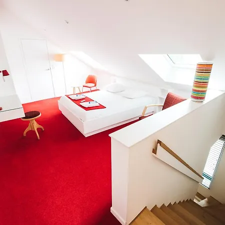 Bed and Breakfast Red & Breakfast 3*